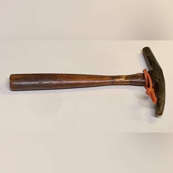 Early 20th Century Antique JM WATERSON DETROIT Leather Upholstery Tack Hammer - Picture 10 of 16